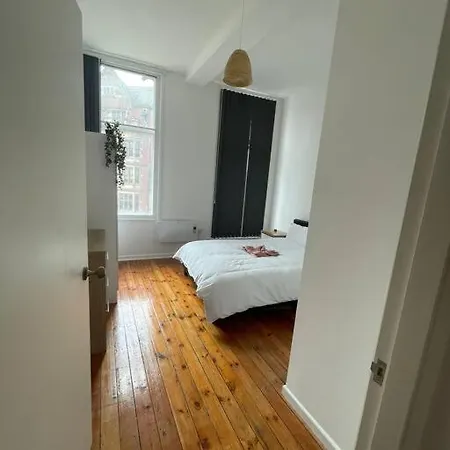 Spacious Flat For 6 City Center Gs305 Sheffield Exterior photo